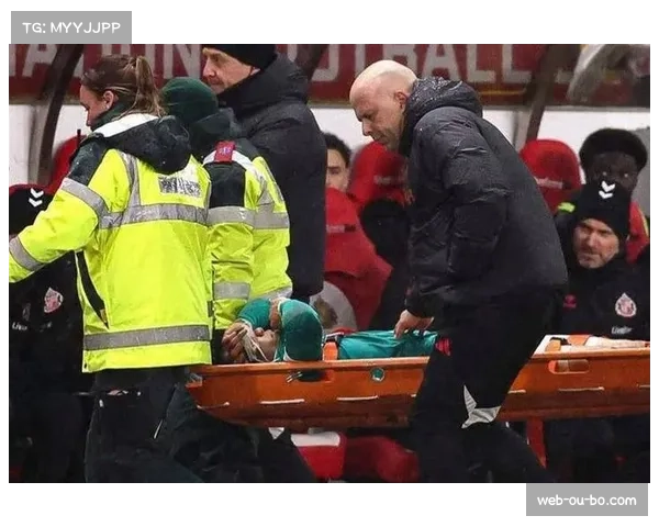 利物浦伤病名单持续更新,远藤航长期缺阵影响中场轮换